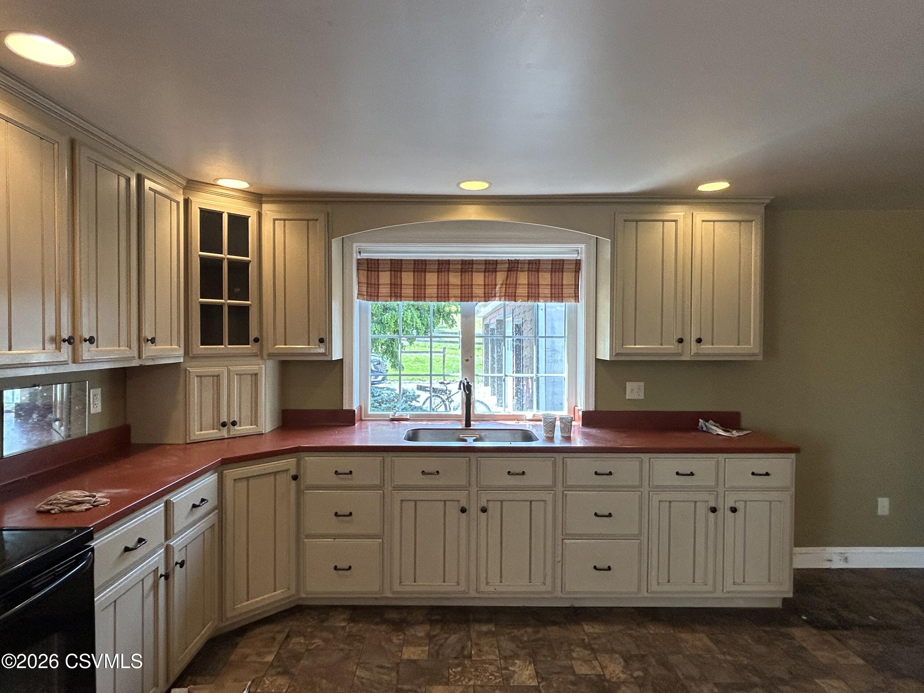 687 Hanselman Road Mifflinburg, PA 17844 - Photo 8 of 40