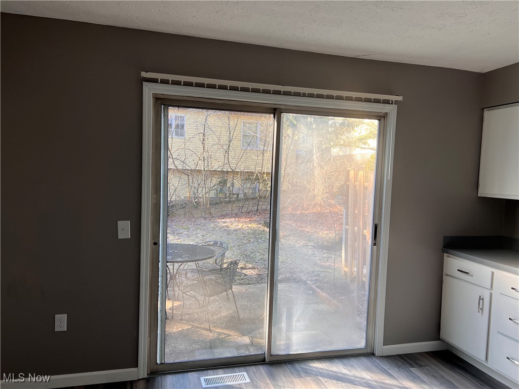 2500 Cleveland Road, Unit 204 Wooster, OH 44691 - Photo 11 of 20 Gallery Image 11