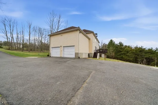 $850,000 | 15 Dana Drive, Lafayette, NJ 07848