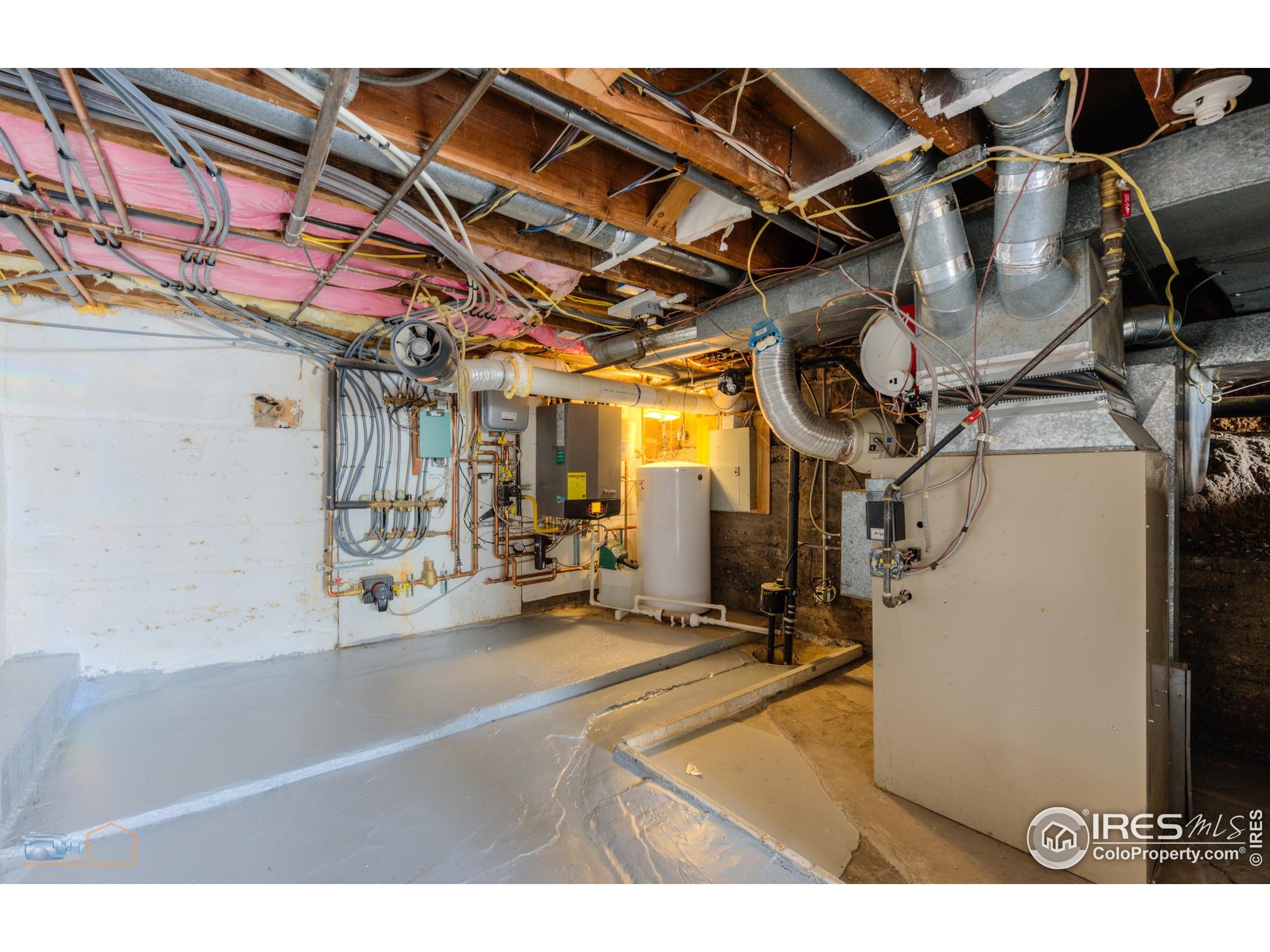 3737 26th Street Boulder, CO 80304 - Photo 37 of 47 a view of a room with gym equipment
