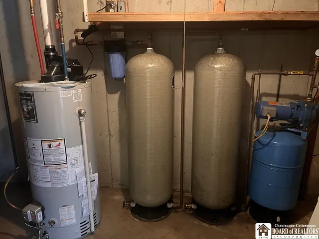 $249,900 | 5550 Highway 474, Harmony, NY 14710