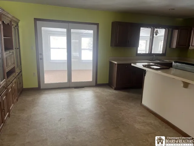 $249,900 | 5550 Highway 474, Harmony, NY 14710