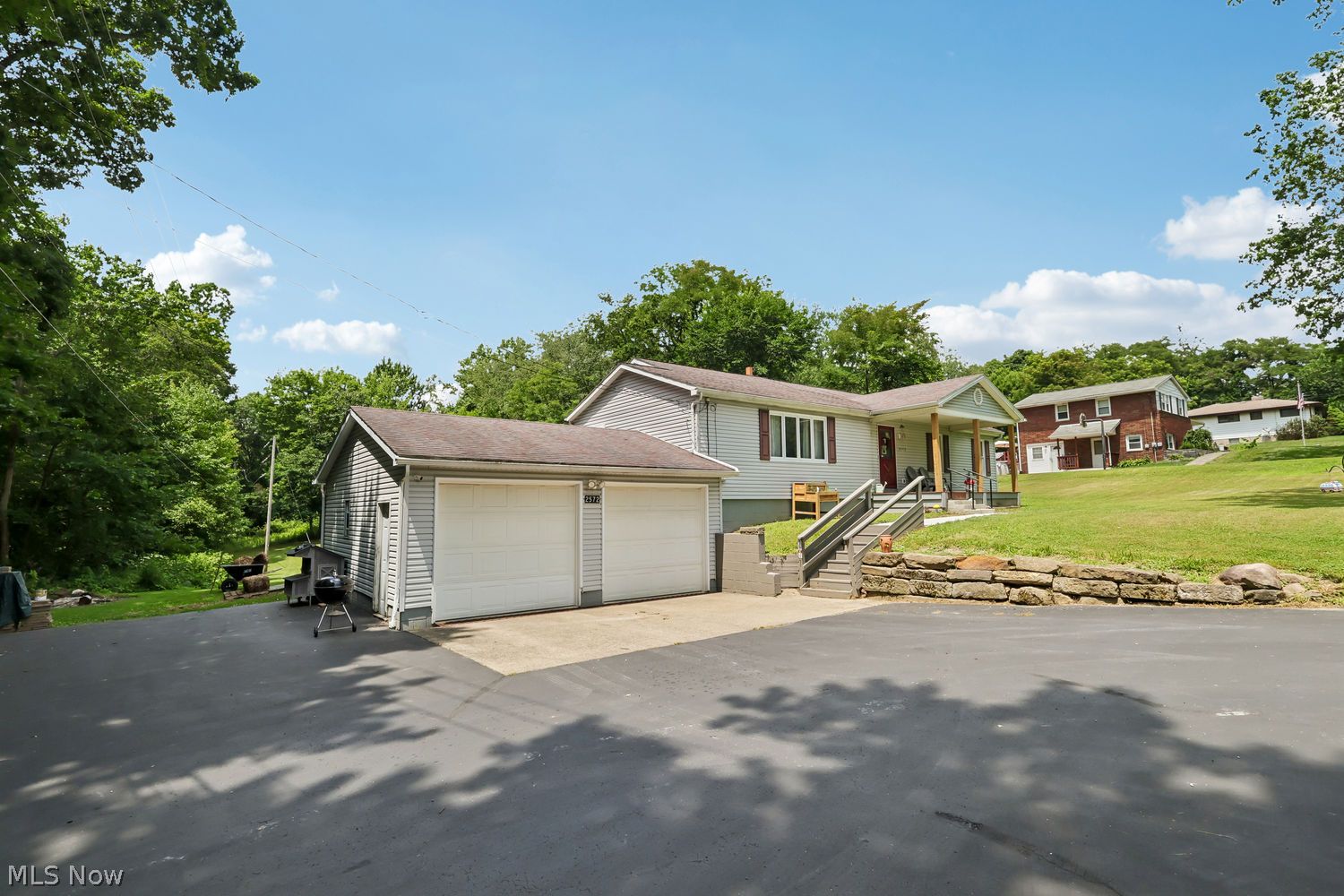 2572 South Hubbard Road Lowellville, OH 44436 - Photo 3 of 43