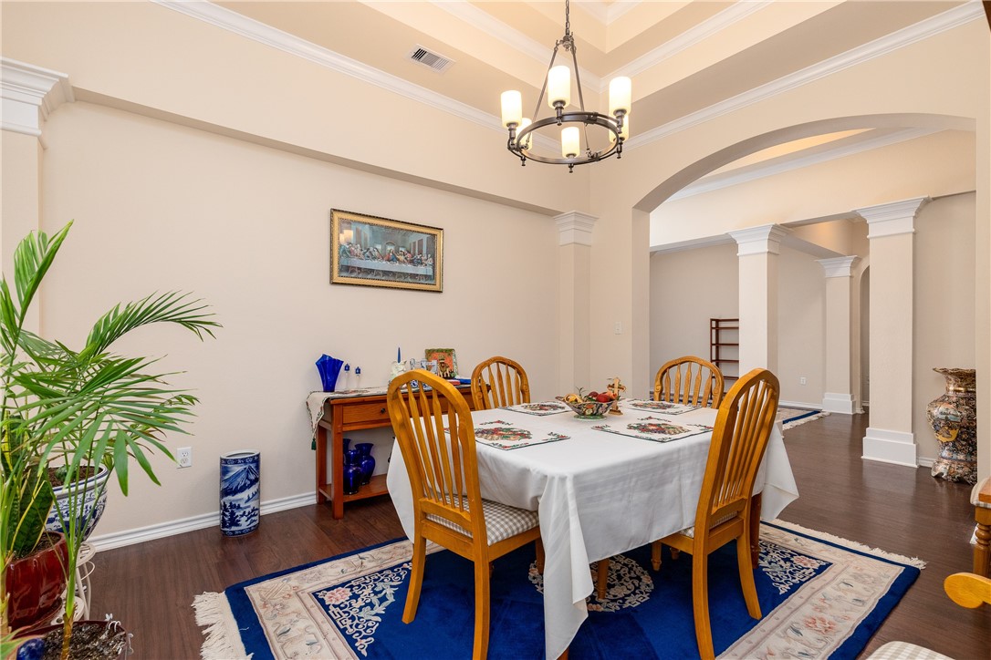 305 Hogan Portland, TX 78374 - Photo 17 of 40