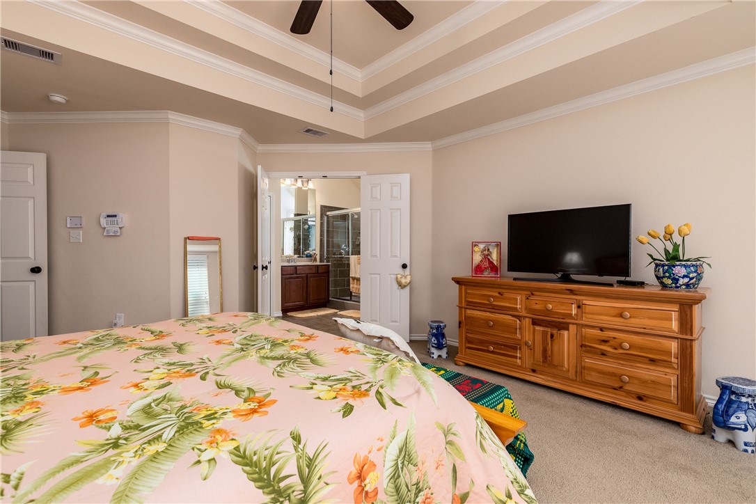 305 Hogan Portland, TX 78374 - Photo 19 of 40