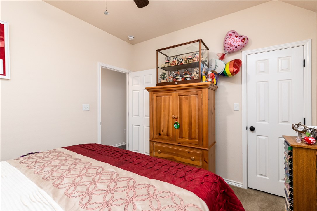 305 Hogan Portland, TX 78374 - Photo 25 of 40