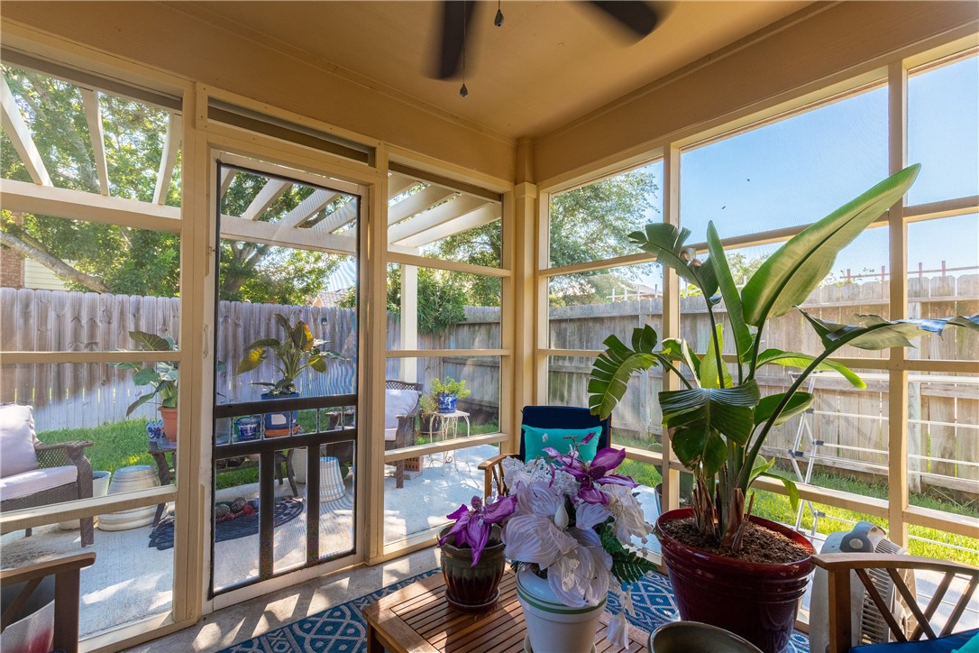 305 Hogan Portland, TX 78374 - Photo 32 of 40