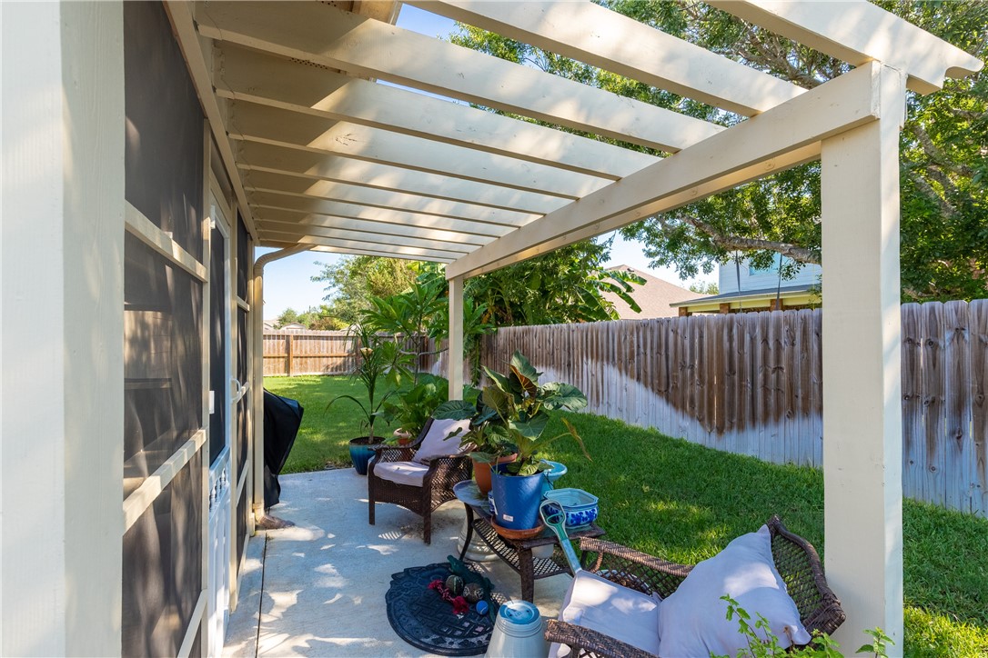 305 Hogan Portland, TX 78374 - Photo 34 of 40