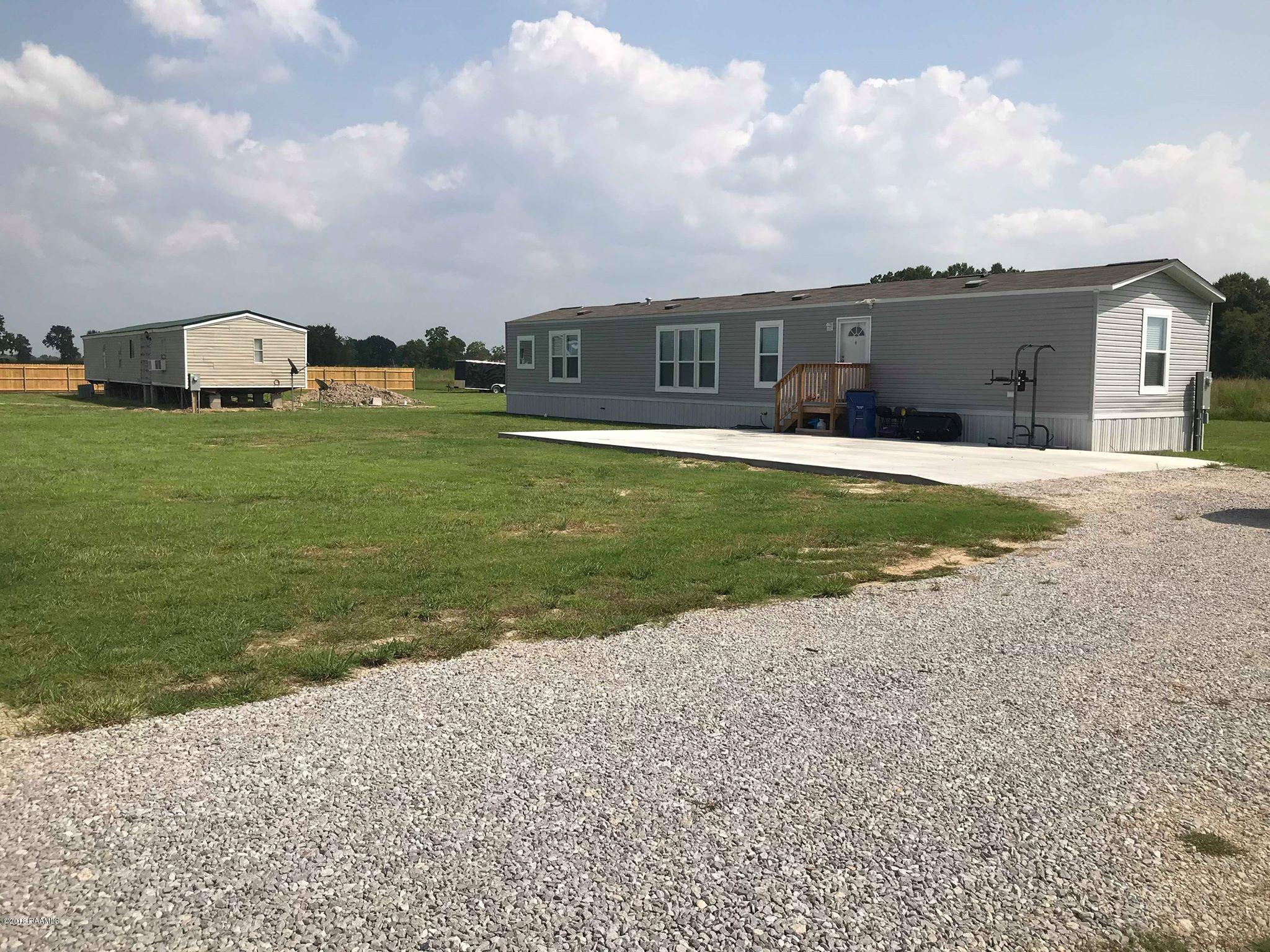 124 Acadiana Road Church Point, LA 70525 - Photo 4 of 15 40008488_532441557215070_648606029816686