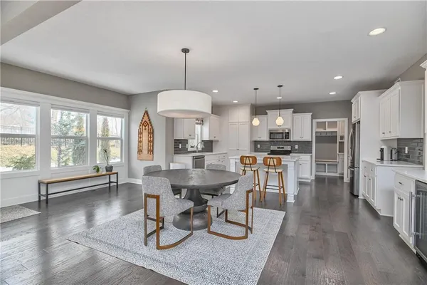 $595,000 | 1500 Northwest 59 Street, Kansas City, MO 64118