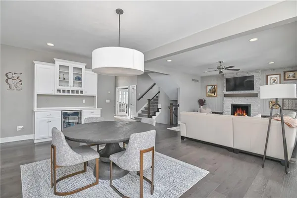 $595,000 | 1500 Northwest 59 Street, Kansas City, MO 64118