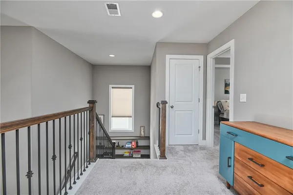 $595,000 | 1500 Northwest 59 Street, Kansas City, MO 64118