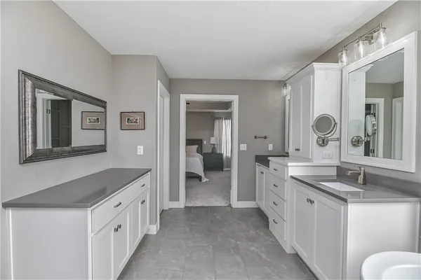 $595,000 | 1500 Northwest 59 Street, Kansas City, MO 64118