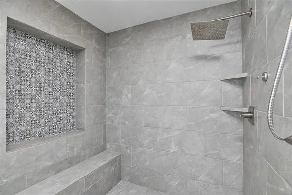 $595,000 | 1500 Northwest 59 Street, Kansas City, MO 64118