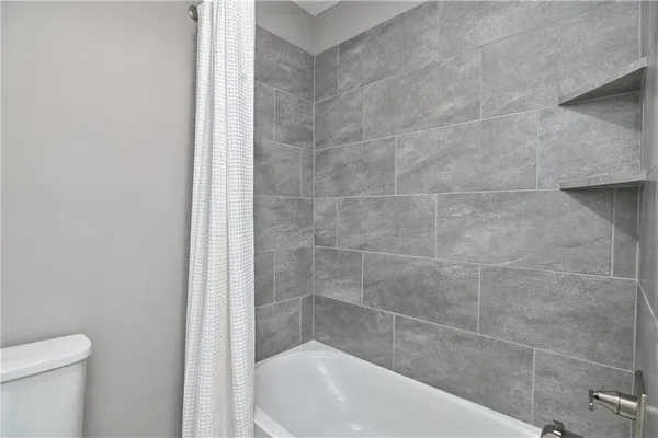 $595,000 | 1500 Northwest 59 Street, Kansas City, MO 64118