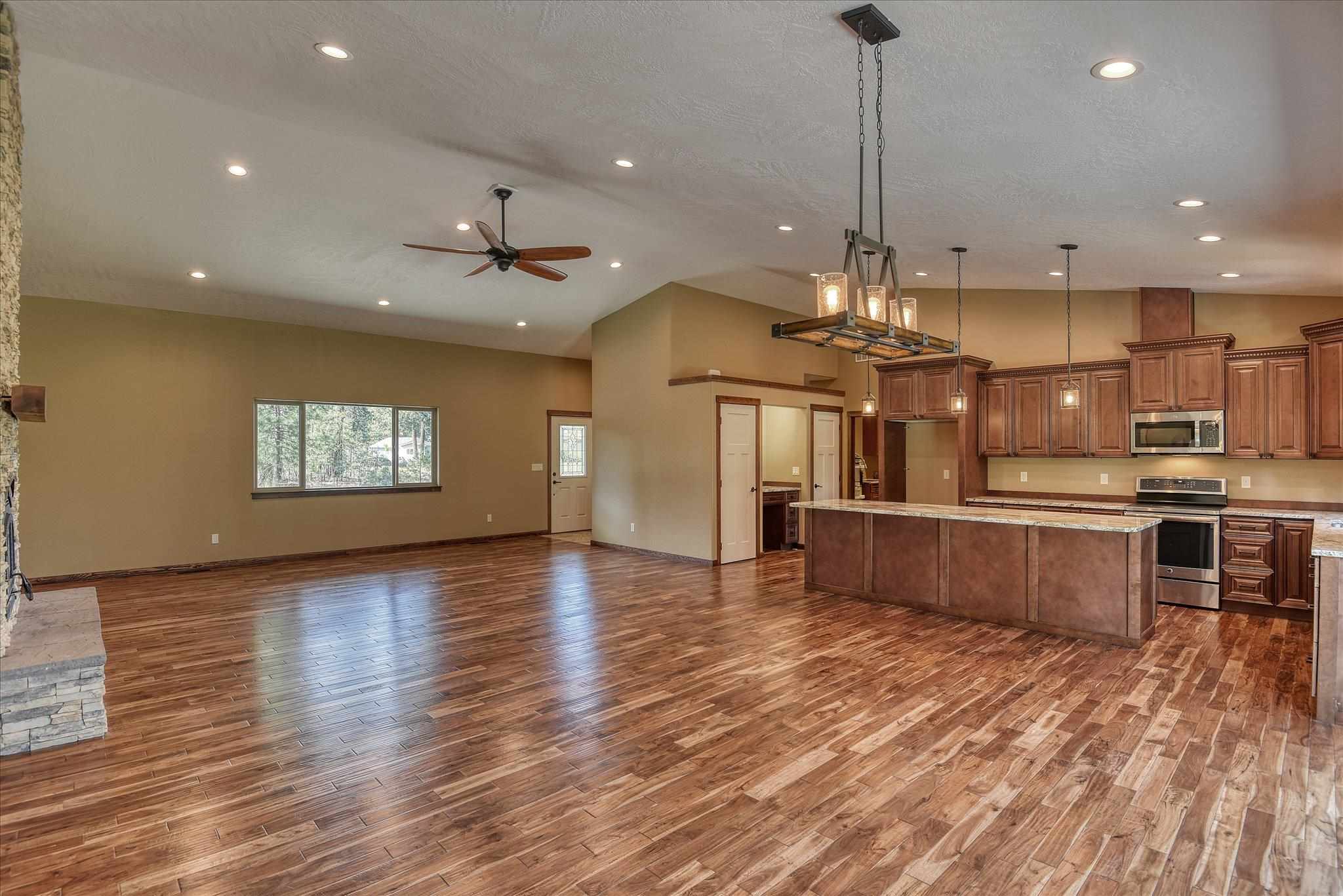 10111 South Andrus Road Cheney, WA 99004 - Photo 11 of 48