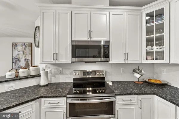 $494,900 | 43095 Wynridge Drive, Unit 307, Broadlands, VA 20148