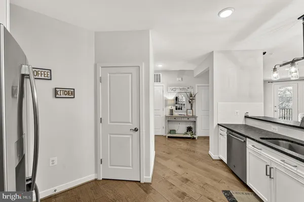 $494,900 | 43095 Wynridge Drive, Unit 307, Broadlands, VA 20148