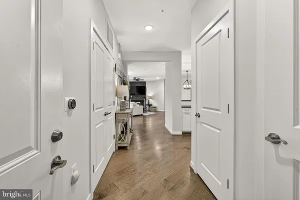 $494,900 | 43095 Wynridge Drive, Unit 307, Broadlands, VA 20148