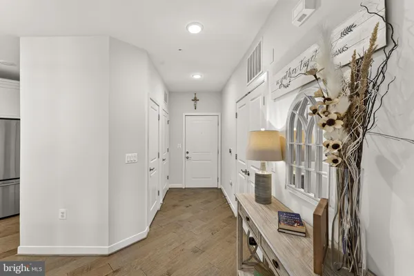 $494,900 | 43095 Wynridge Drive, Unit 307, Broadlands, VA 20148