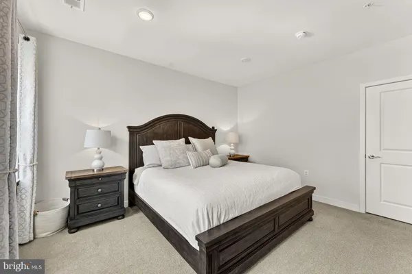 $494,900 | 43095 Wynridge Drive, Unit 307, Broadlands, VA 20148