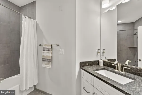 $494,900 | 43095 Wynridge Drive, Unit 307, Broadlands, VA 20148