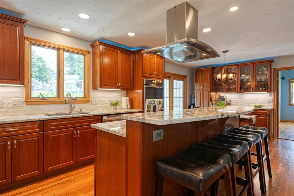 4 Mark Street Burlington, MA 01803 - Photo 11 of 42