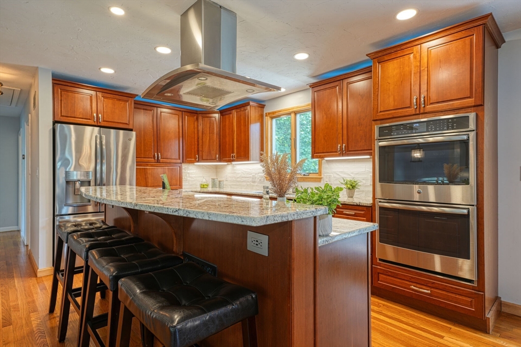 4 Mark Street Burlington, MA 01803 - Photo 13 of 42