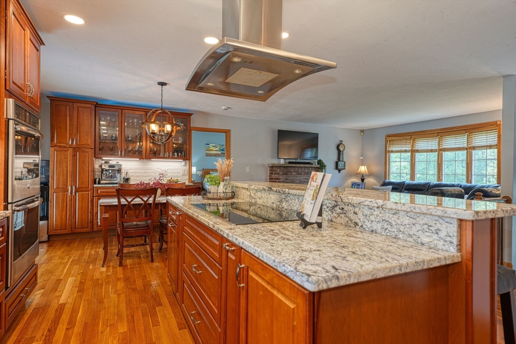 4 Mark Street Burlington, MA 01803 - Photo 14 of 42