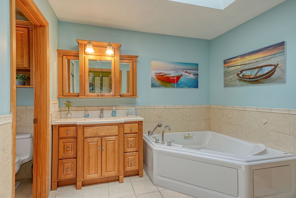 4 Mark Street Burlington, MA 01803 - Photo 23 of 42