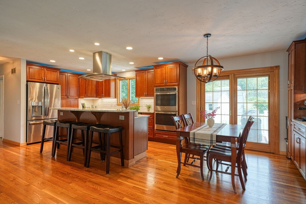 4 Mark Street Burlington, MA 01803 - Photo 10 of 42