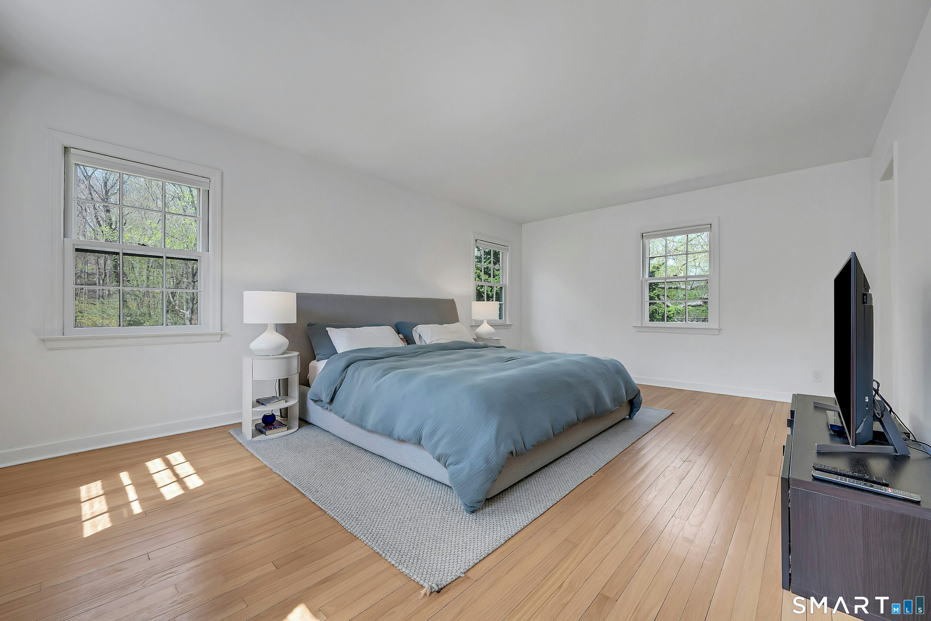 64 Hillside Road Greenwich, CT 06830 - Photo 11 of 21