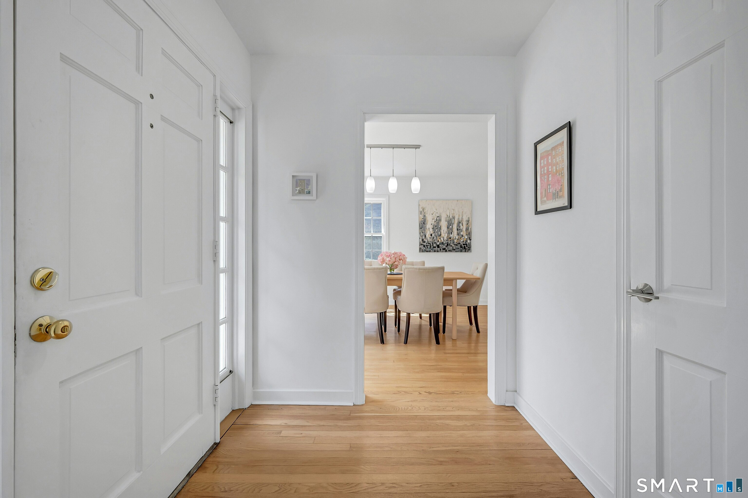 64 Hillside Road Greenwich, CT 06830 - Photo 2 of 21