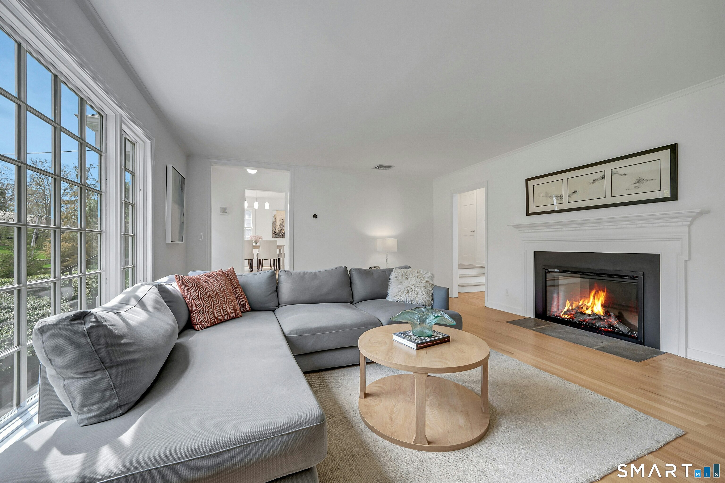 64 Hillside Road Greenwich, CT 06830 - Photo 4 of 21