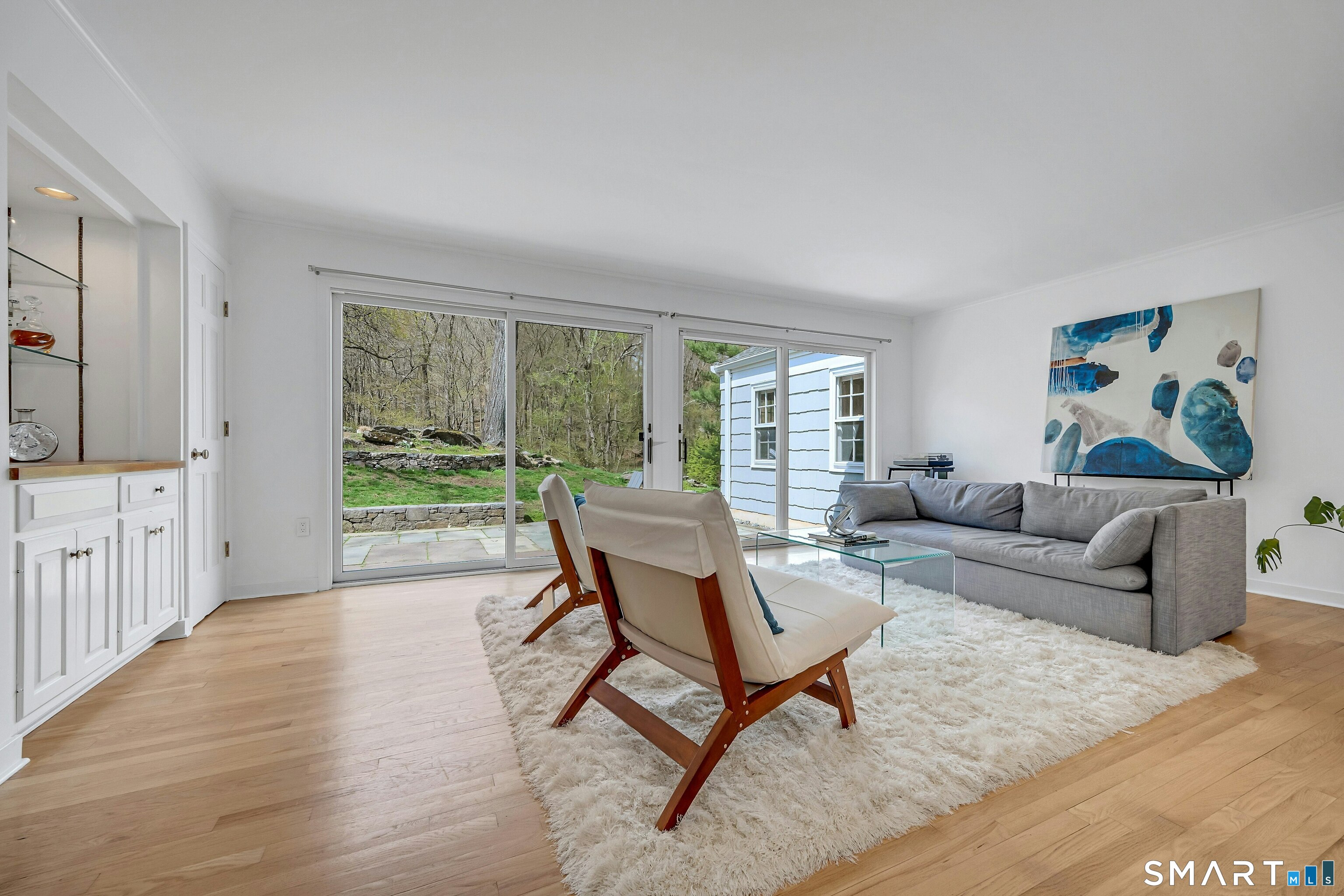 64 Hillside Road Greenwich, CT 06830 - Photo 9 of 21