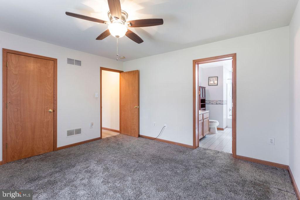 2231 Stoverstown Road Spring Grove, PA 17362 - Photo 17 of 25