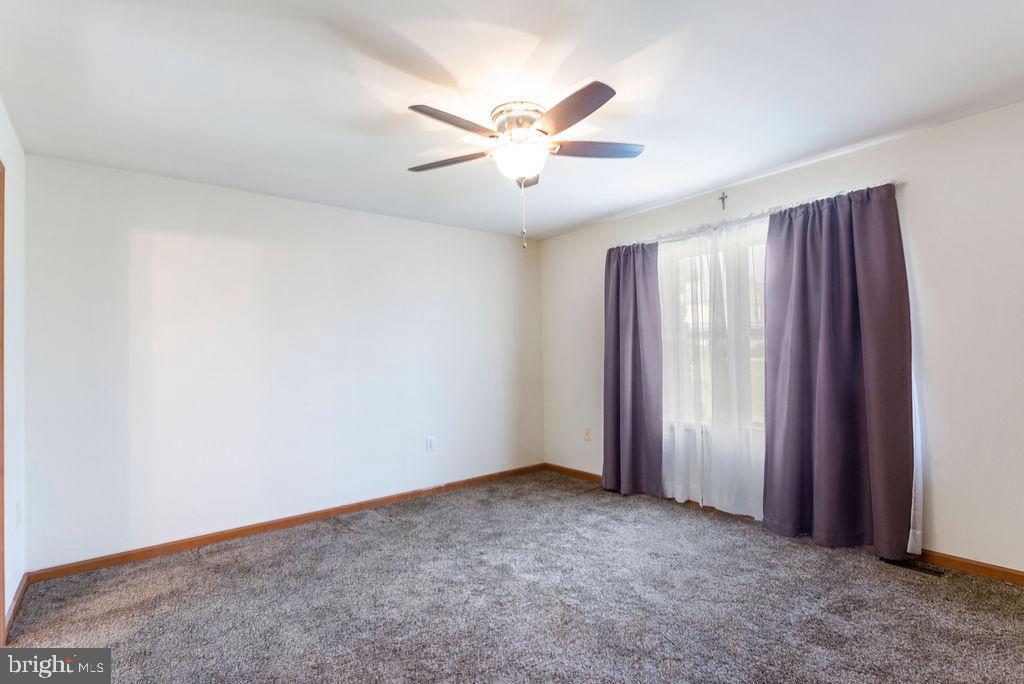 2231 Stoverstown Road Spring Grove, PA 17362 - Photo 18 of 25