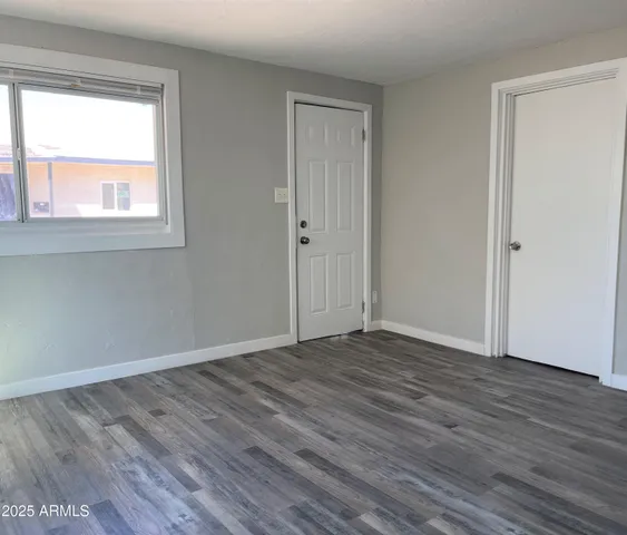 $895 | 1125 East Devonshire Avenue, Unit 7, Phoenix, AZ 85014