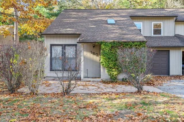 $320,000 | 187 Thimbleberry Road, Malta, NY 12020