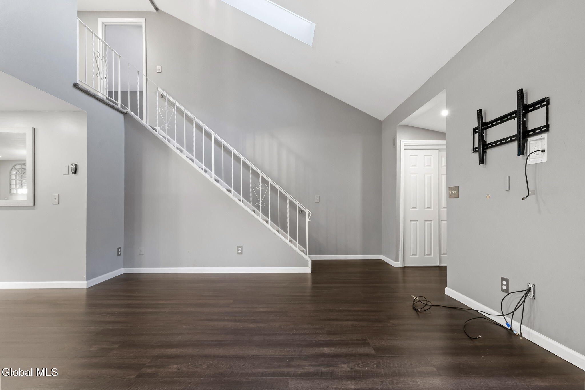 187 Thimbleberry Road Malta, NY 12020 - Photo 19 of 59 19-web-or-mls-187-thimbleberry-rd