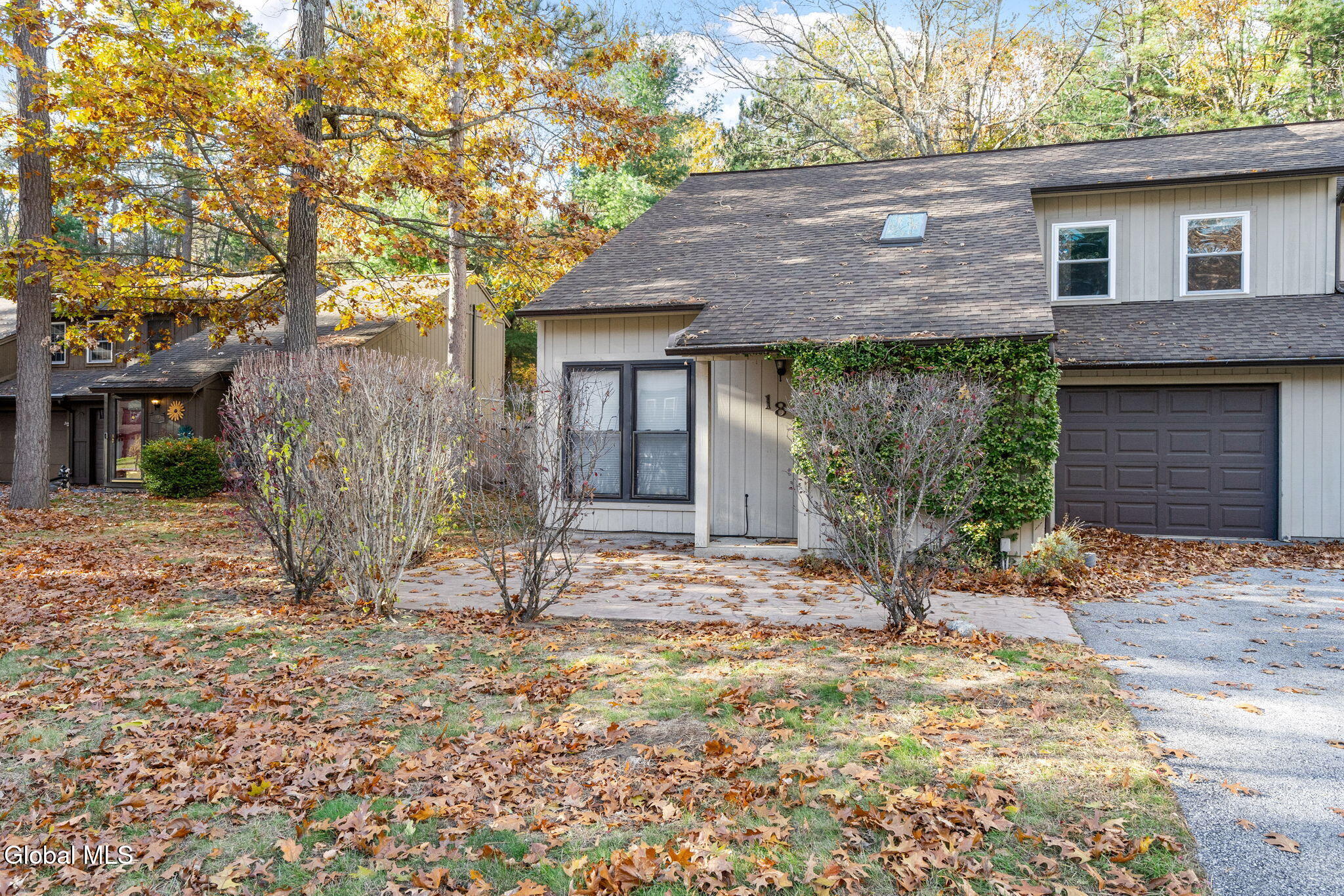 187 Thimbleberry Road Malta, NY 12020 - Photo 3 of 59 3-web-or-mls-187-thimbleberry-rd