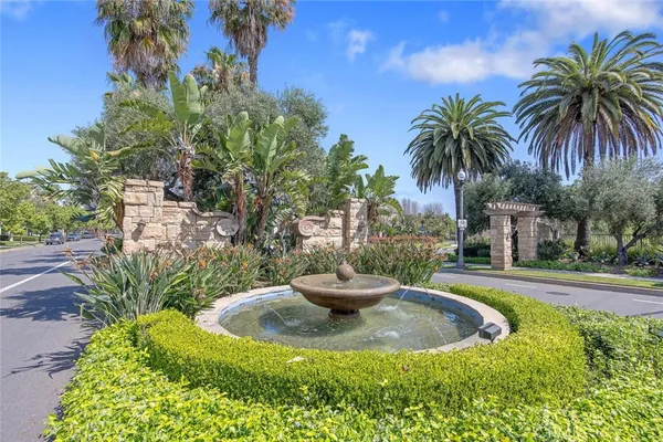 $734,000 | 243 Riverdale Court, Unit 431, Camarillo, CA 93012