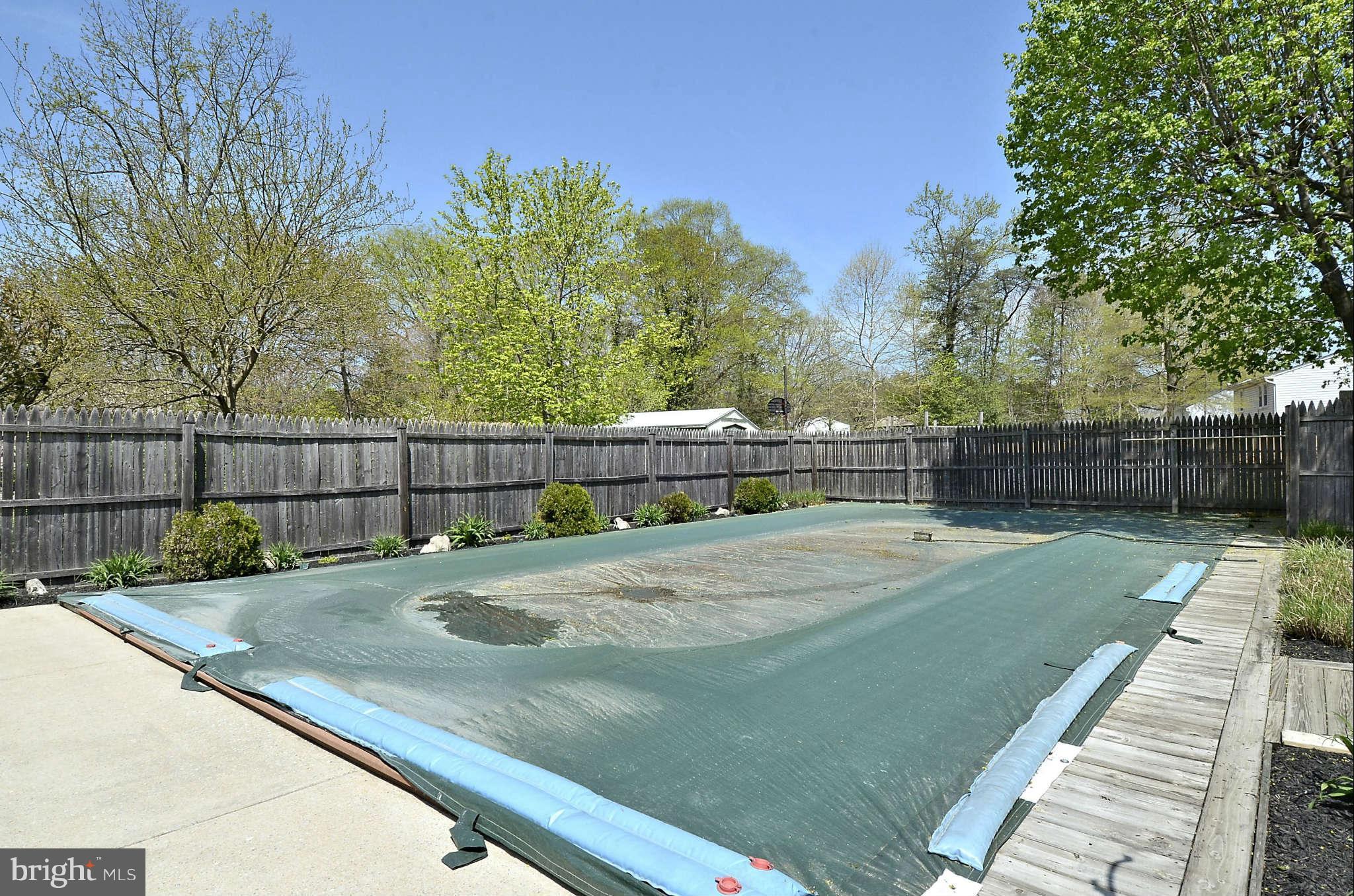 1326 Ava Road Severn, MD 21144 - Photo 6 of 29 Exterior (Rear)