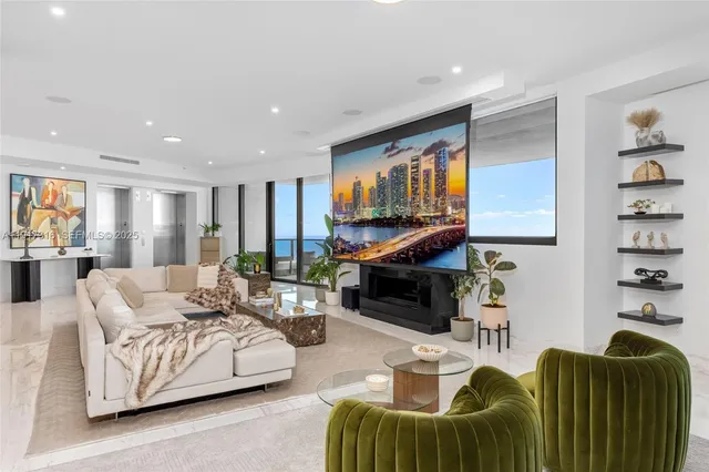 $11,950,000 | 18555 Collins Avenue, Unit 5501, Sunny Isles Beach, FL 33160