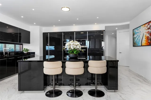 $11,950,000 | 18555 Collins Avenue, Unit 5501, Sunny Isles Beach, FL 33160