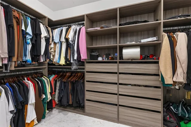 $11,950,000 | 18555 Collins Avenue, Unit 5501, Sunny Isles Beach, FL 33160