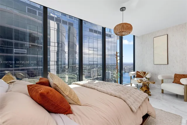 $11,950,000 | 18555 Collins Avenue, Unit 5501, Sunny Isles Beach, FL 33160