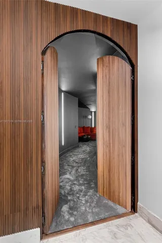 $11,950,000 | 18555 Collins Avenue, Unit 5501, Sunny Isles Beach, FL 33160