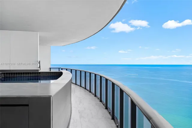 $11,950,000 | 18555 Collins Avenue, Unit 5501, Sunny Isles Beach, FL 33160
