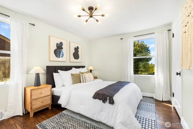 $999,999 | 8257 Bagley Avenue North, Seattle, WA 98103